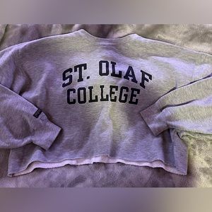 St.Olaf College oversized cropped crewneck